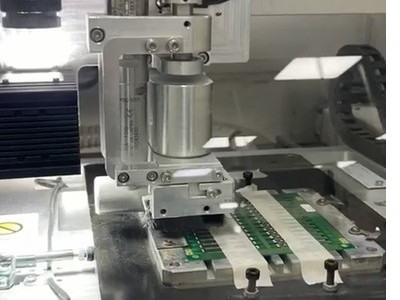 金剛鋸片切割分板