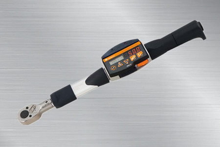 日本東日數字式扭力扳手CTB2