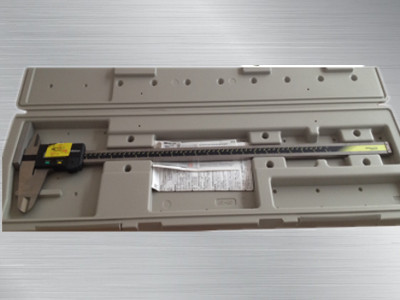 日本三豐大量程數顯卡尺500-502-10