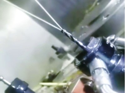 不銹鋼鉆2.1mm孔深度18mm，大扭矩RBZ高速電主軸配這個(gè)螺帽提高效率