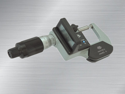 青量數顯立式千分尺207-01-410