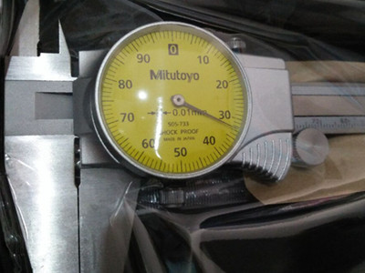 日本三豐Mitutoyo帶表卡尺505-733