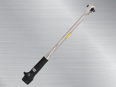 日本東日可調式扭力扳手DQL200N4