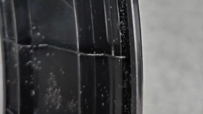 PP材質工件去除邊緣毛刺，40000轉RBZ浮動主軸柔性去除