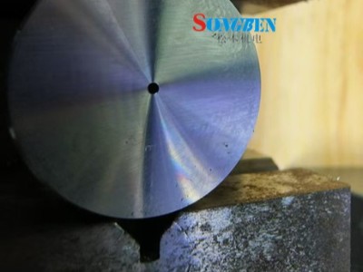 不銹鋼鉆1.0mmX深度8mm  用60000轉高速電主軸