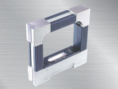 法國EDA框式氣泡水平儀67R