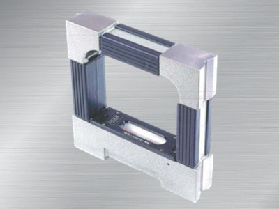 法國EDA框式氣泡水平儀67R