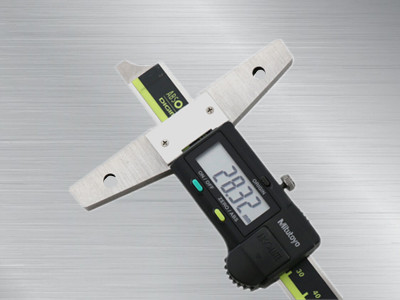 日本三豐數顯深度卡尺571-212-30